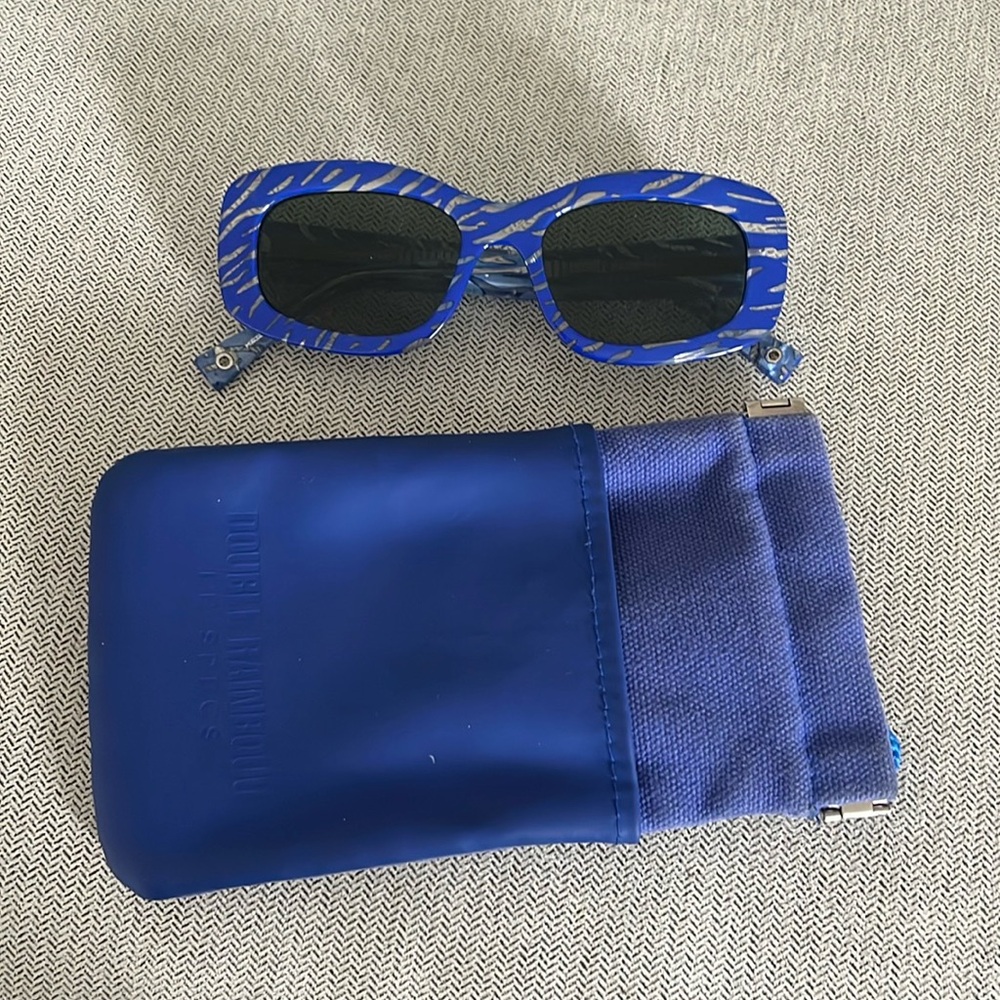 Double Rainbouu x Le Specs